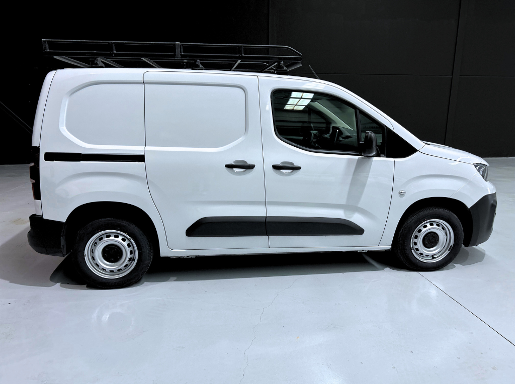 Foto del PEUGEOT Partner 1.5 BlueHDI S&S Standard 1000kg 100