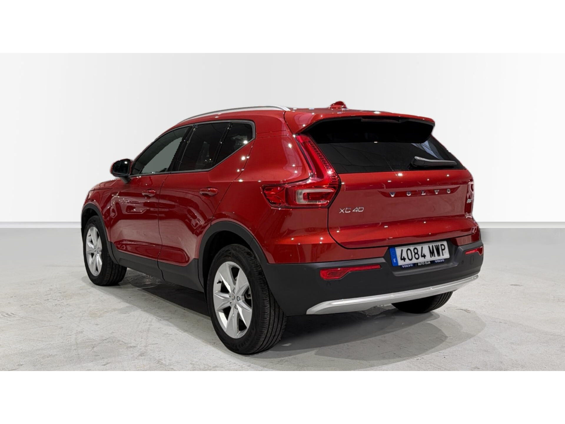 Imagen 2 de VOLVO XC40