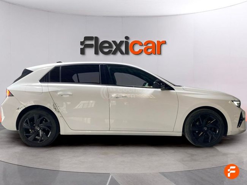 Foto del OPEL Astra 1.2T S-S Edition 110