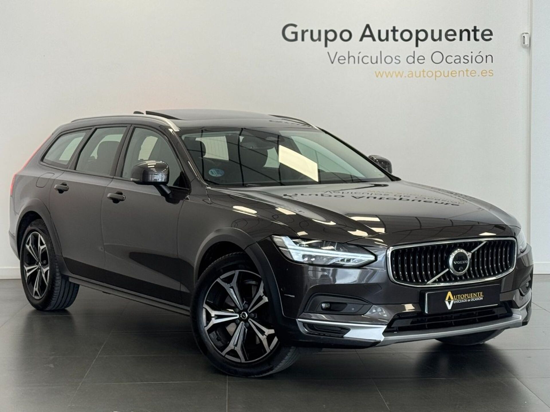 Imagen de VOLVO V90