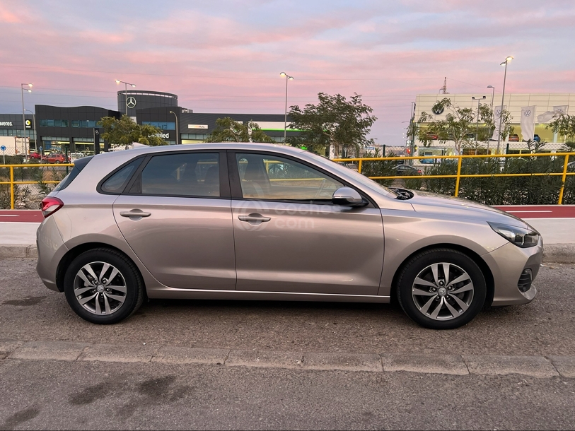 Foto del HYUNDAI i30 1.0 TGDI Klass 120