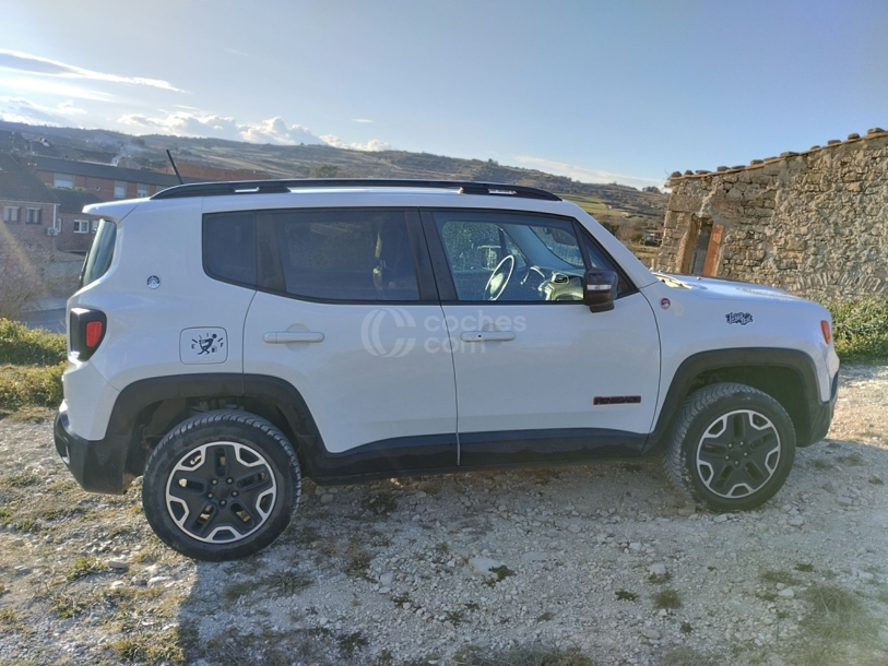 Foto del JEEP Renegade 2.0Mjt Trailhawk 4x4 ADLow Aut. 125kW
