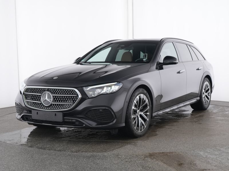 MERCEDES Clase E (E 300 de All-Terrain 4Matic Avantgarde Advanced) en Burgo