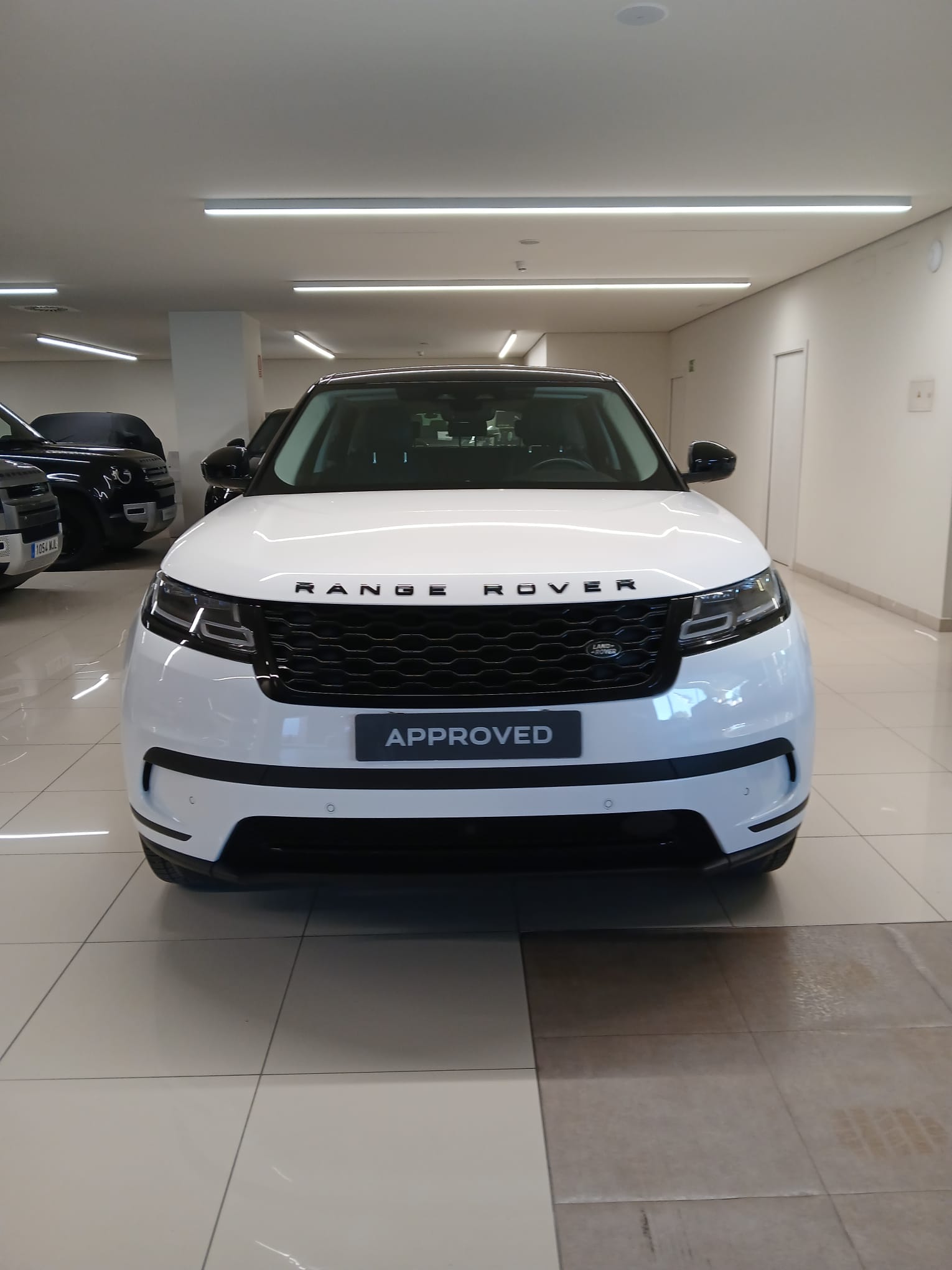 LAND ROVER Range Rover Velar (RR VELAR 2.0 PHEV SE 404PS AUTO) en Sevilla