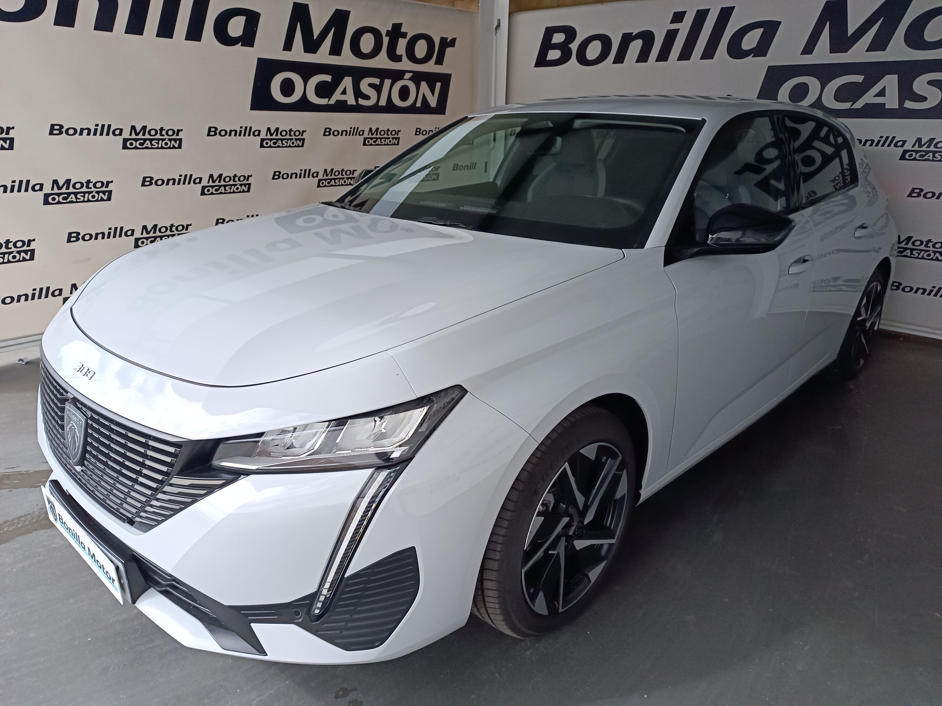 PEUGEOT 308 (1.2 PURETECH 130 ALLURE 130 5P) en Toledo