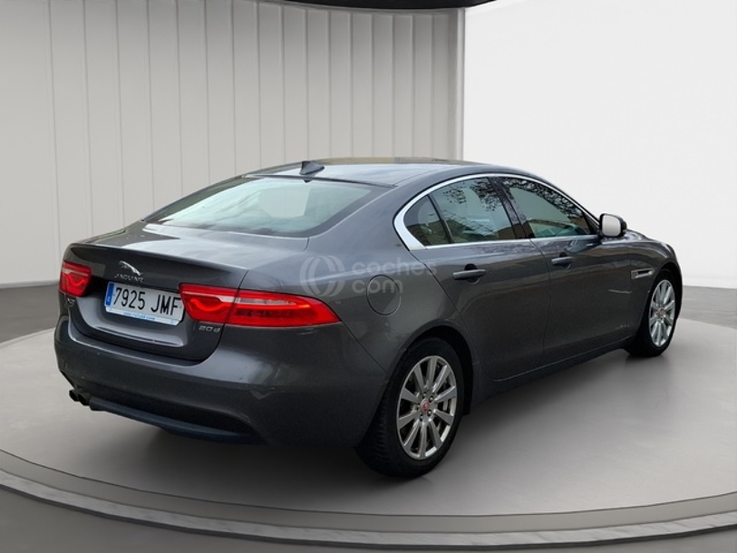 Foto del JAGUAR XE 2.0 Diesel Prestige Aut. 180