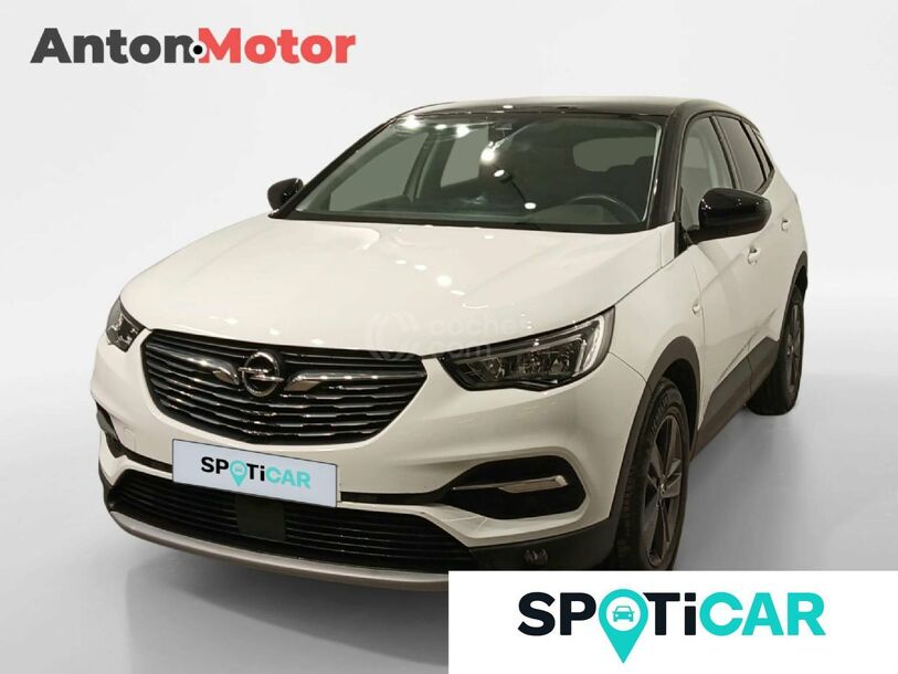 Foto del OPEL Grandland X 1.2T S&S Design and Tech 130