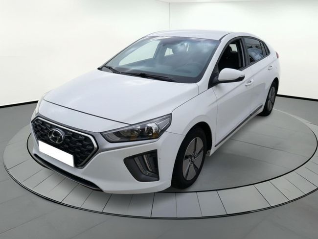 HYUNDAI Ioniq (1.6 GDI HEV Klass DCT) en Madrid