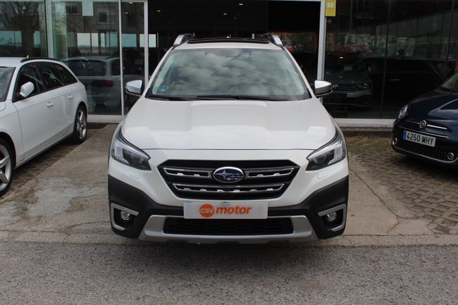 Foto del SUBARU Outback 2.5i Executive Plus S Black Edition CVT