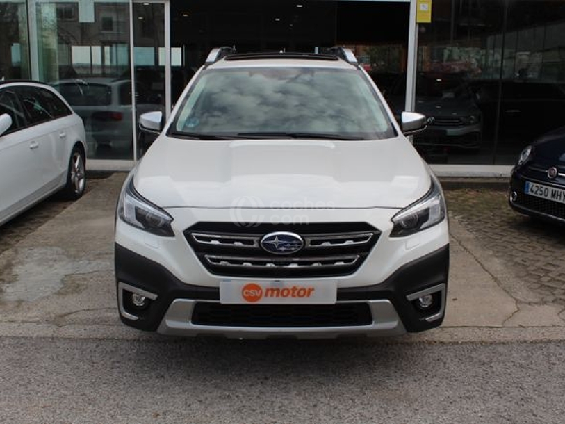 Foto del SUBARU Outback 2.5i Executive Plus S Black Edition CVT