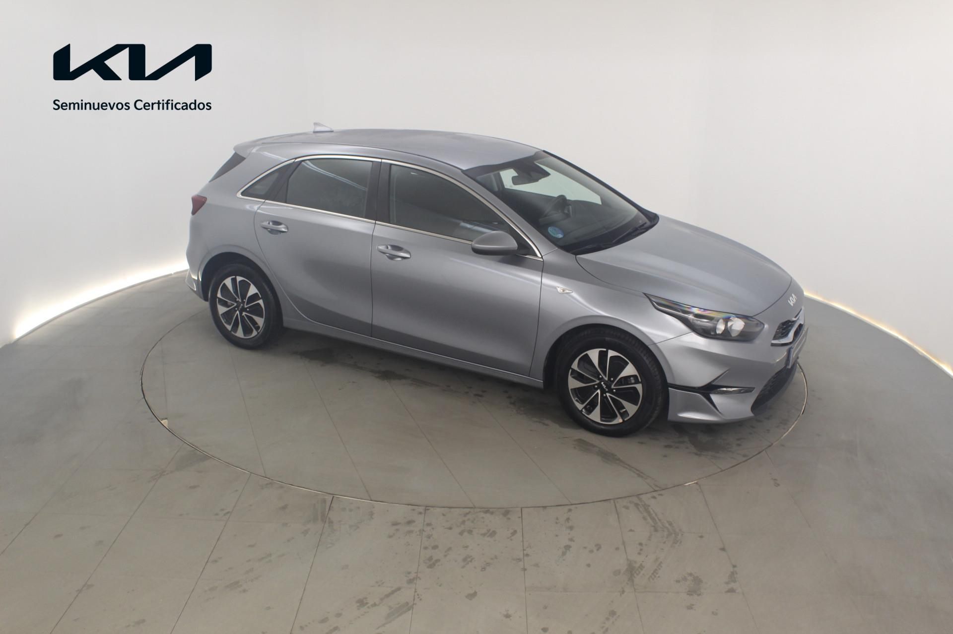 Foto del KIA Ceed 1.0 MHEV Drive DCT 100