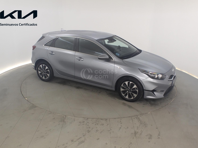 Foto del KIA Ceed 1.0 MHEV Drive DCT 100