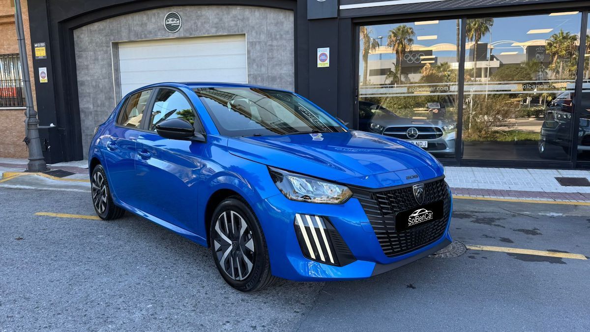 PEUGEOT 208 (1.2 Puretech S&S Active 100) en Málaga