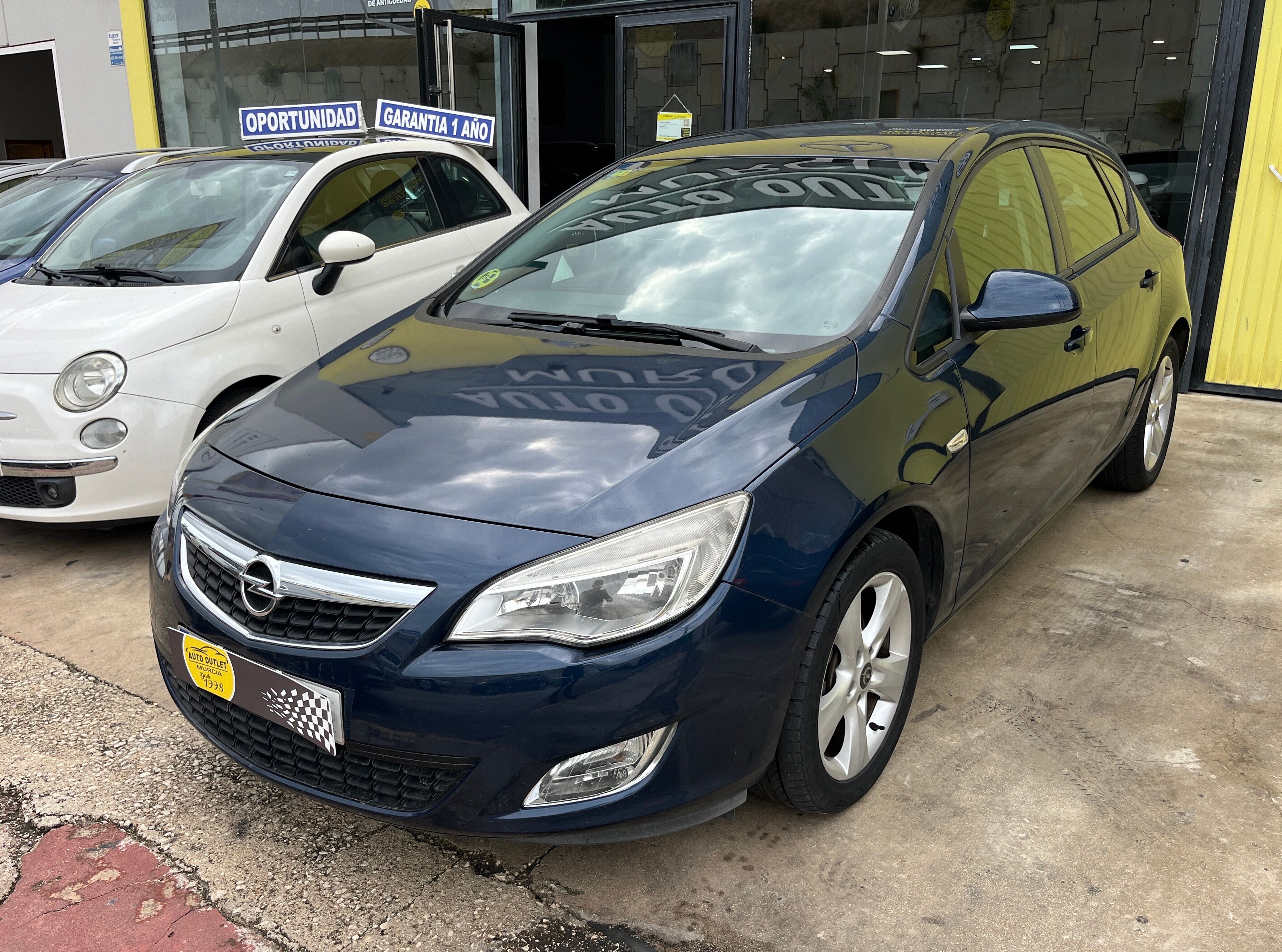 OPEL Astra (1.7 CDTi 110 CV Enjoy) en Murcia
