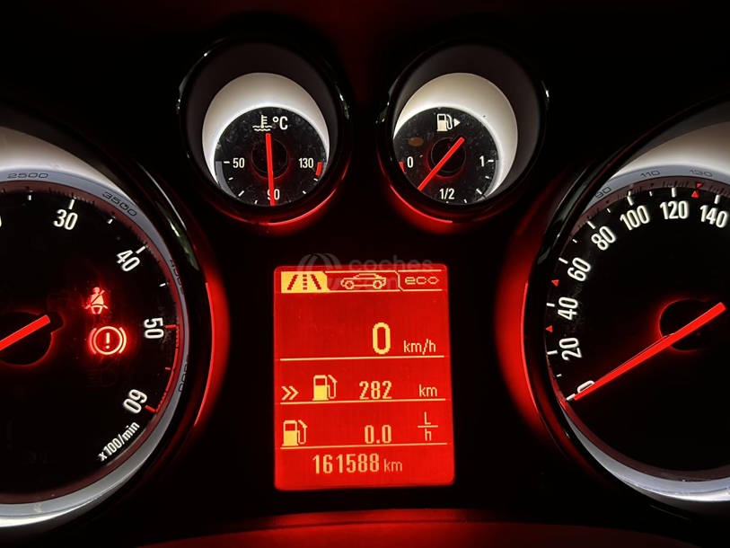 Foto del OPEL Astra 1.6CDTi S-S Business 110