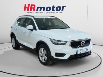 Imagen de VOLVO XC40 T2 Momentum Core