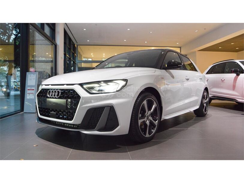 Foto del AUDI A1 Sportback 30 TFSI Adrenalin S tronic