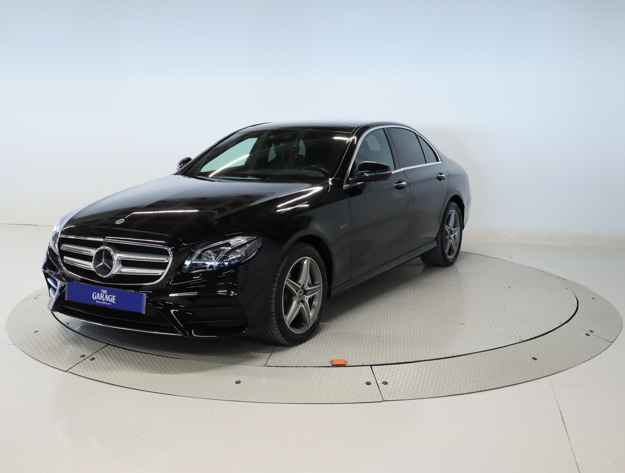 MERCEDES Clase E (E 300 E AUTO 320 4P) en Baleares