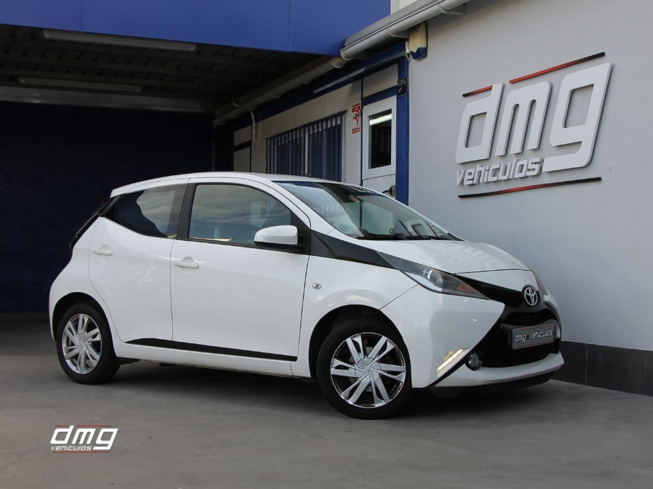 TOYOTA Aygo (1.0 70 xcite 69Cv) en Barcelona