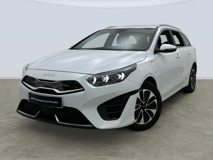 Foto del KIA Ceed Tourer 1.6 PHEV eDrive Aut.