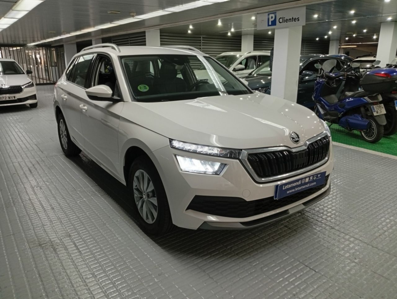 SKODA Kamiq (Ambition) en Barcelona