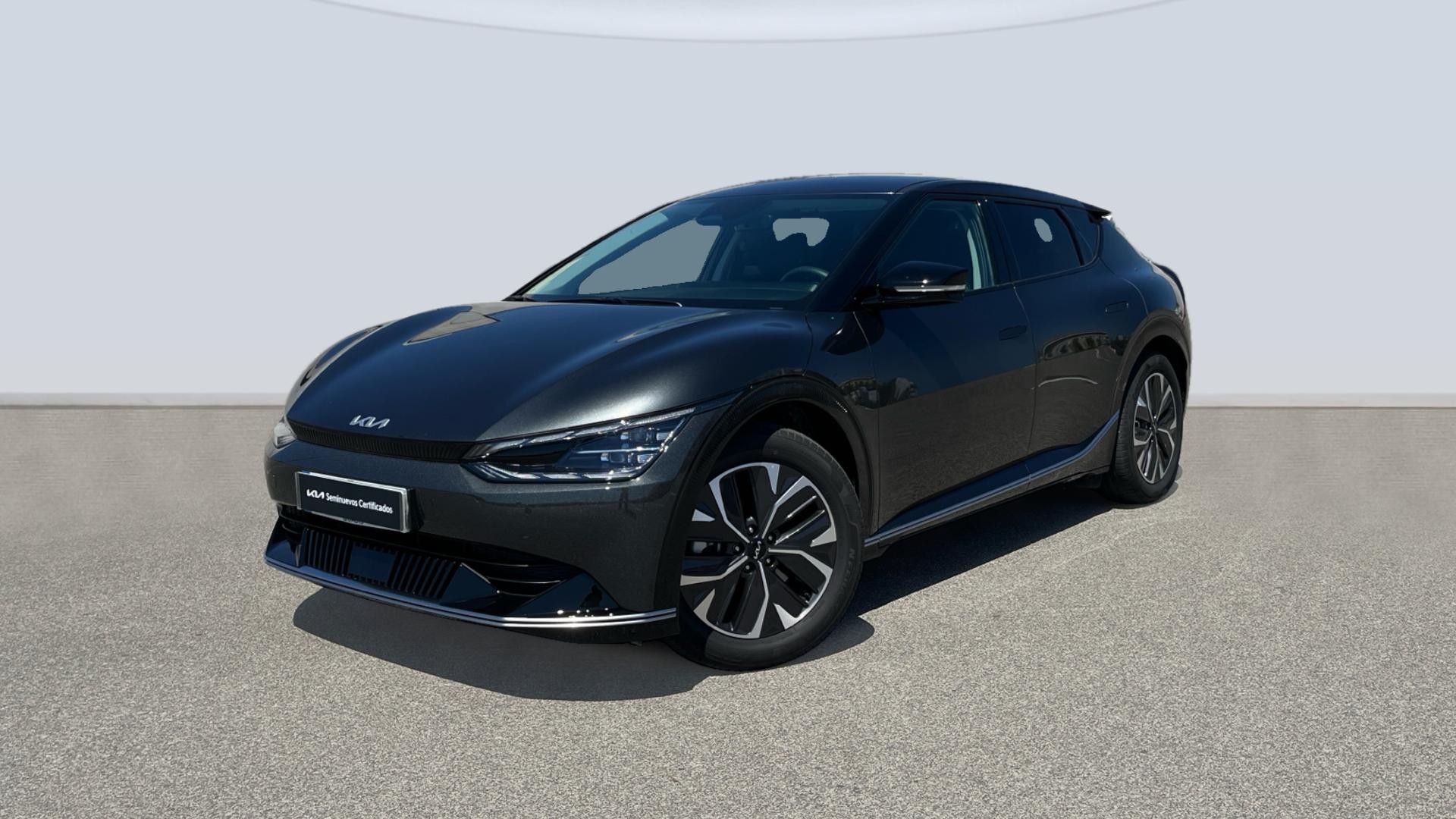 KIA EV6 (Plus Edition 77kWh RWD (Long R) 168 kW (229 CV)) en Tarragona