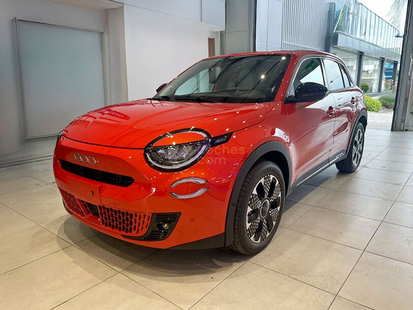Foto del FIAT 600 e 115kw 54kwh Red