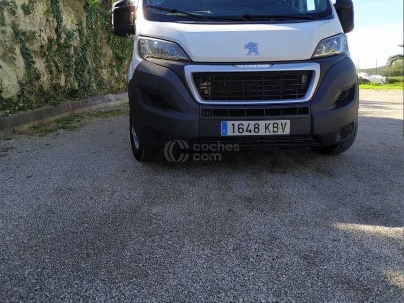 Foto del PEUGEOT Boxer Caja Cabina 2.0BlueHDI 333 L2 130