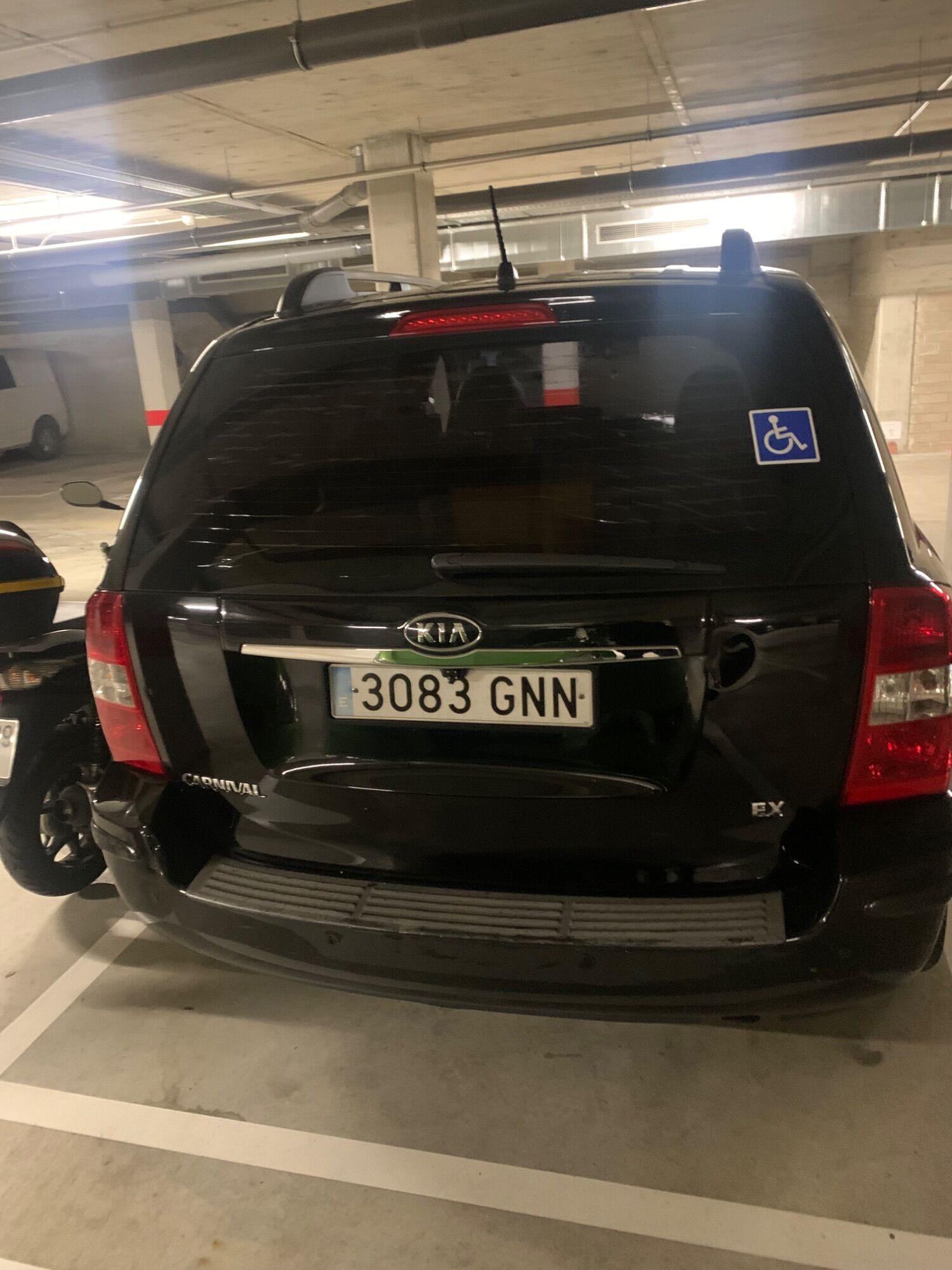 Foto del KIA Carnival 2.9CRDI EX