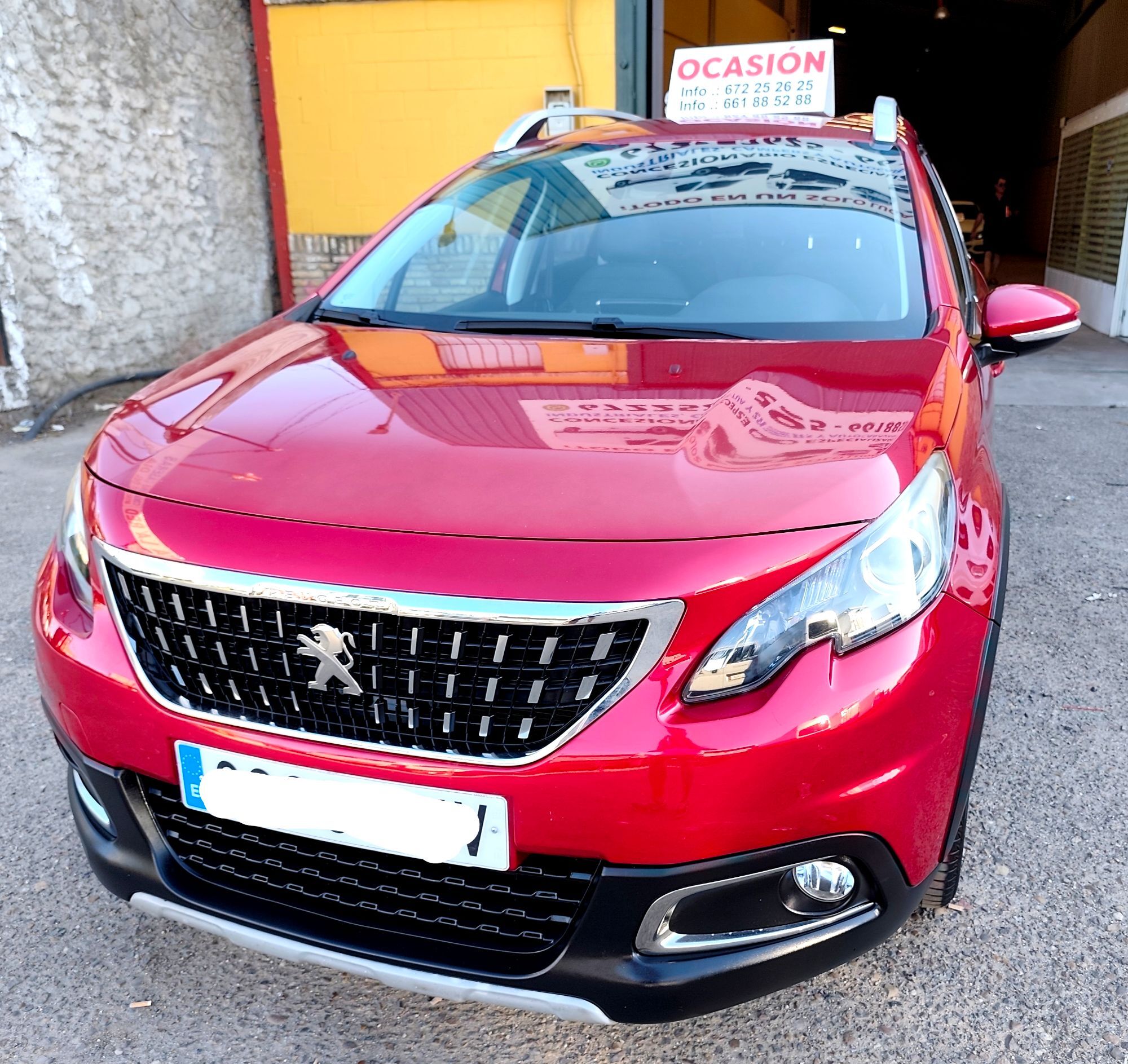 PEUGEOT 2008 (1.5BlueHDi S&S Allure Pack 110) en Sevilla