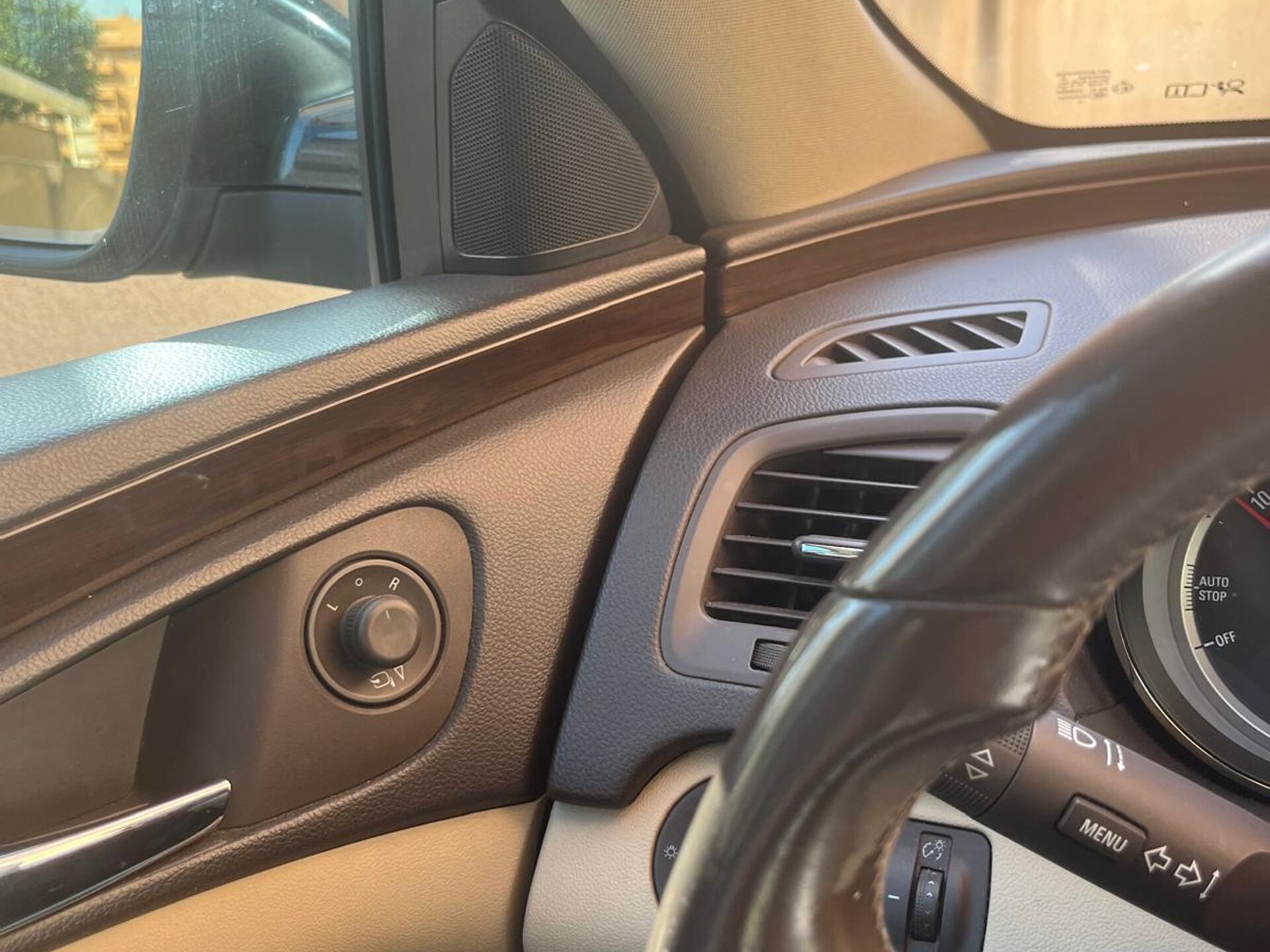 Imagen 2 de OPEL Insignia