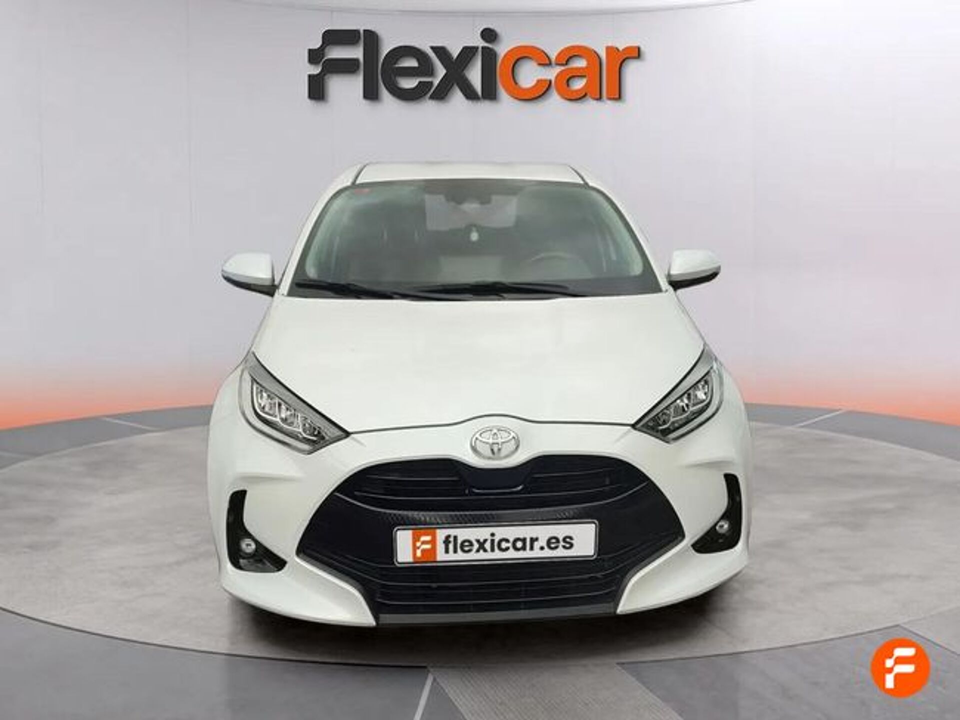 Imagen 2 de TOYOTA Yaris