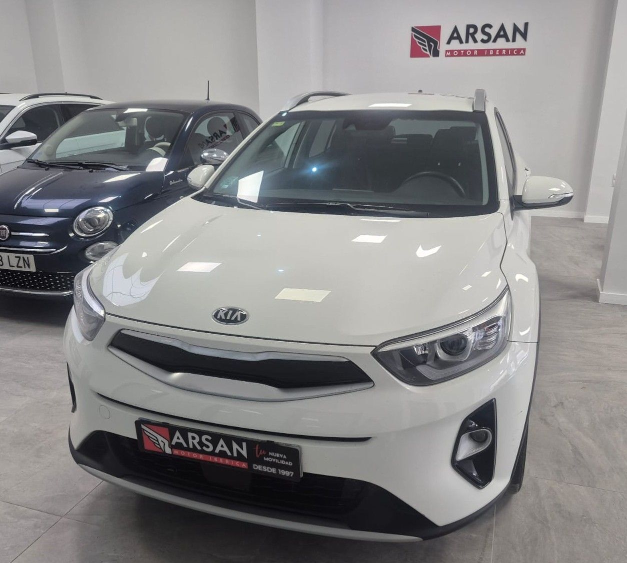 KIA Stonic (1.0 T-GDi Eco-Dynamic Tech 100) en Valencia