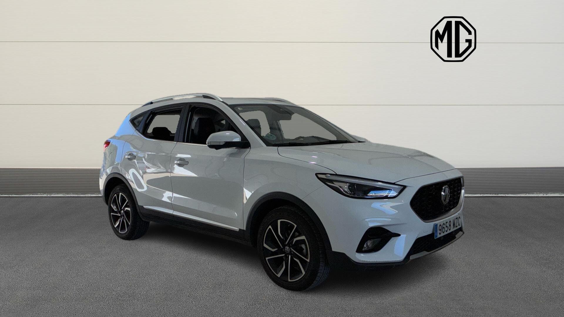 MG ZS (1.5 LUXURY 5P) en Sevilla