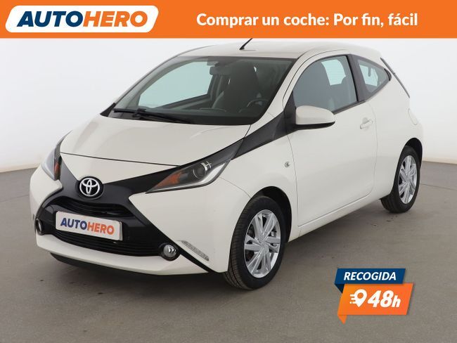 TOYOTA Aygo (1.0 X-Play) en Madrid