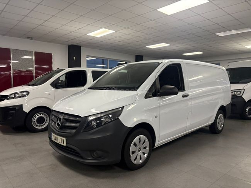 Foto del MERCEDES Vito Furgón 111CDI Larga