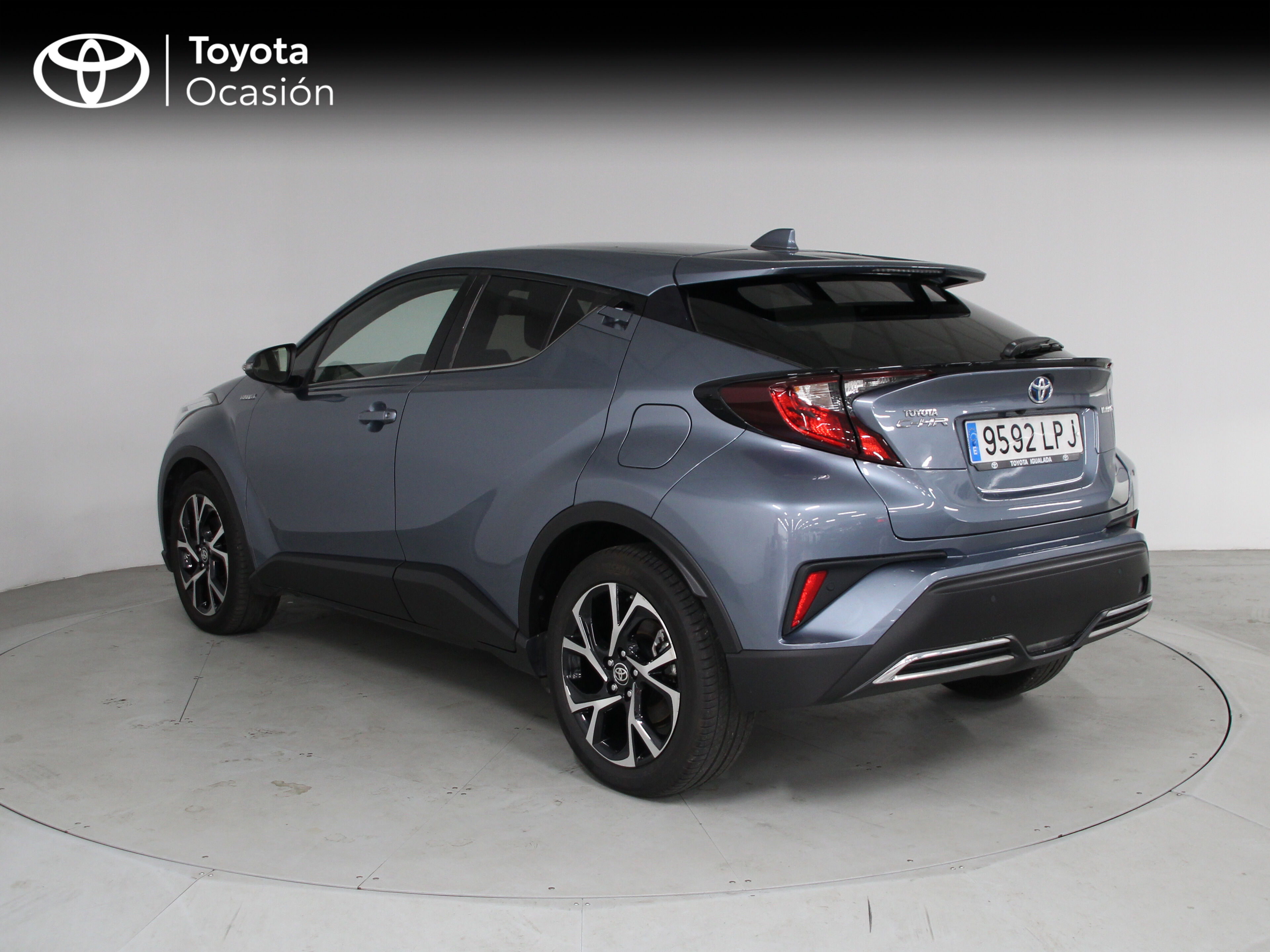 Foto del TOYOTA C-HR 180H Advance