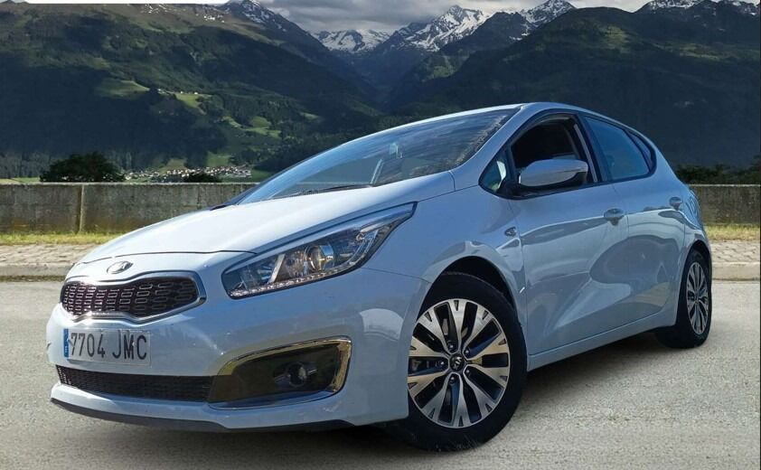 KIA Ceed (1.4 CVVT 100CV Drive) en Almería