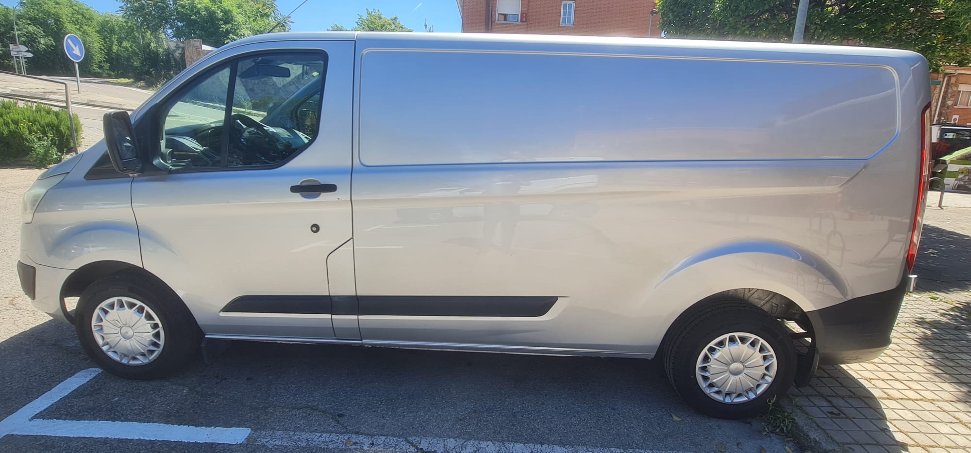 Foto del FORD Transit Custom FT 310 L2 Van Ambiente 125