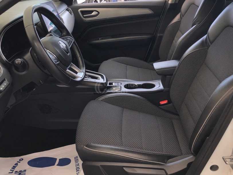Foto del RENAULT Arkana 1.3 TCe Techno EDC 103kW