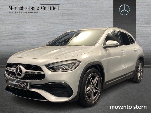 Foto del MERCEDES Clase GLA GLA 180 7G-DCT