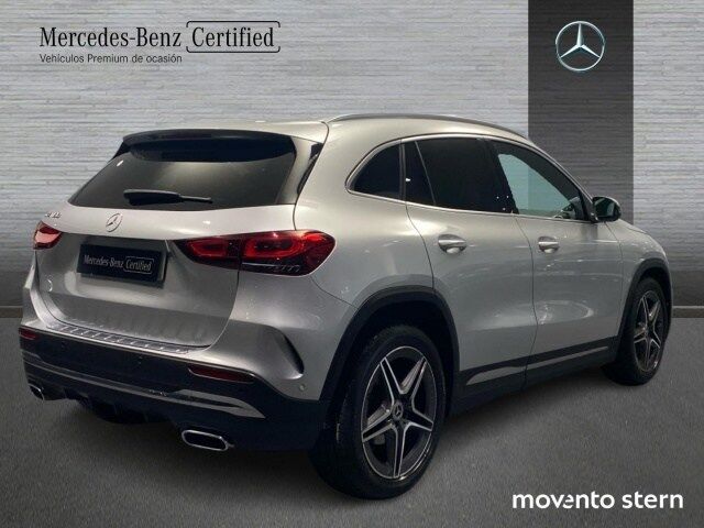 Foto del MERCEDES Clase GLA GLA 180 7G-DCT