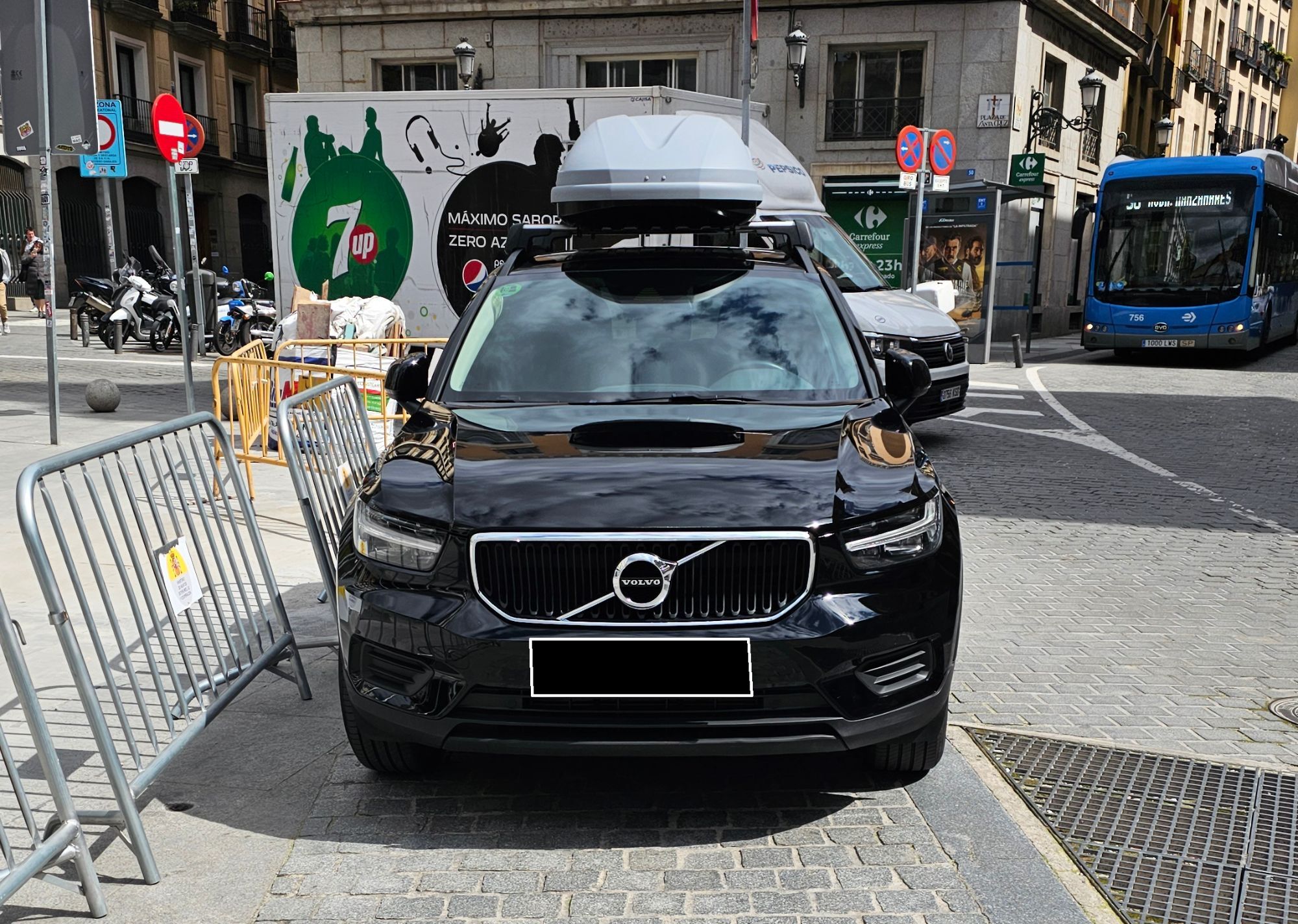 Foto del VOLVO XC40 T2 Momentum Core Aut.
