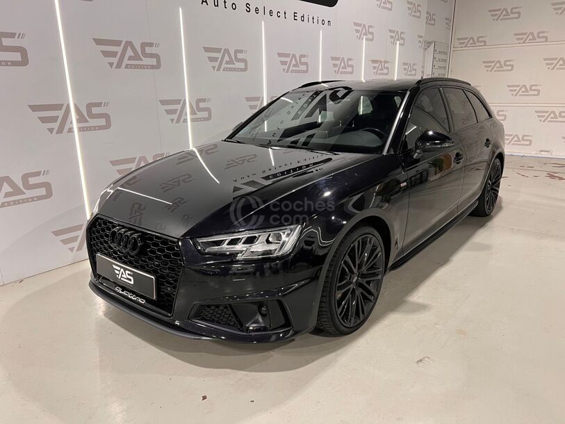 Foto del AUDI A4 Avant 40 TDI quattro Black line S tronic 140kW