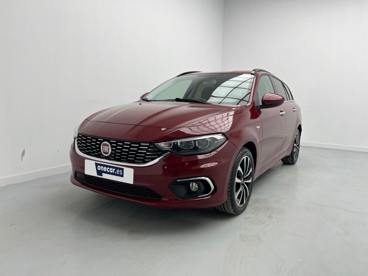 FIAT Tipo (1.4 LOUNGE PLUS 95CV 5P) en Málaga