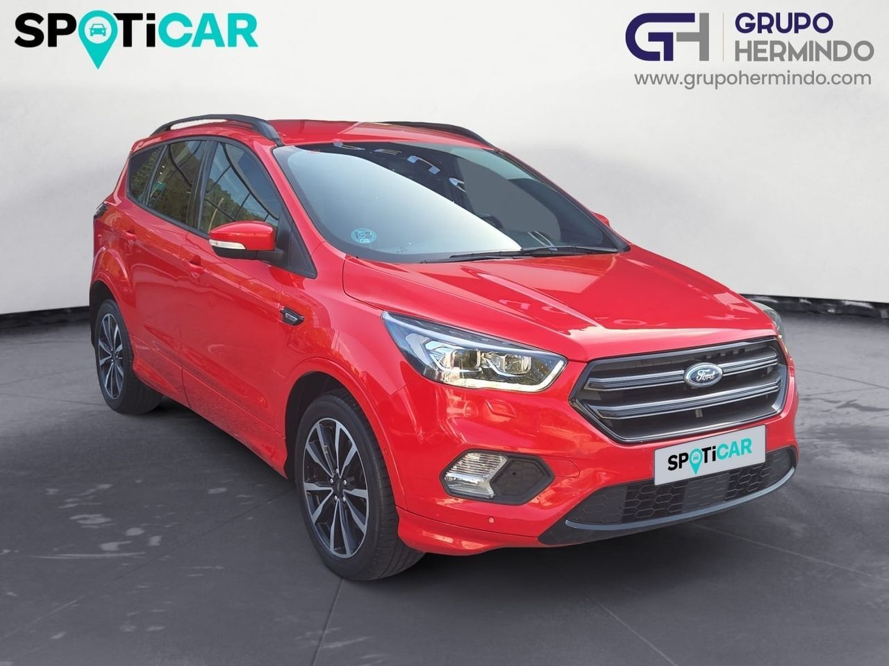 FORD Kuga (1.5 TDCI 120 CV ST LINE) en Pontevedra