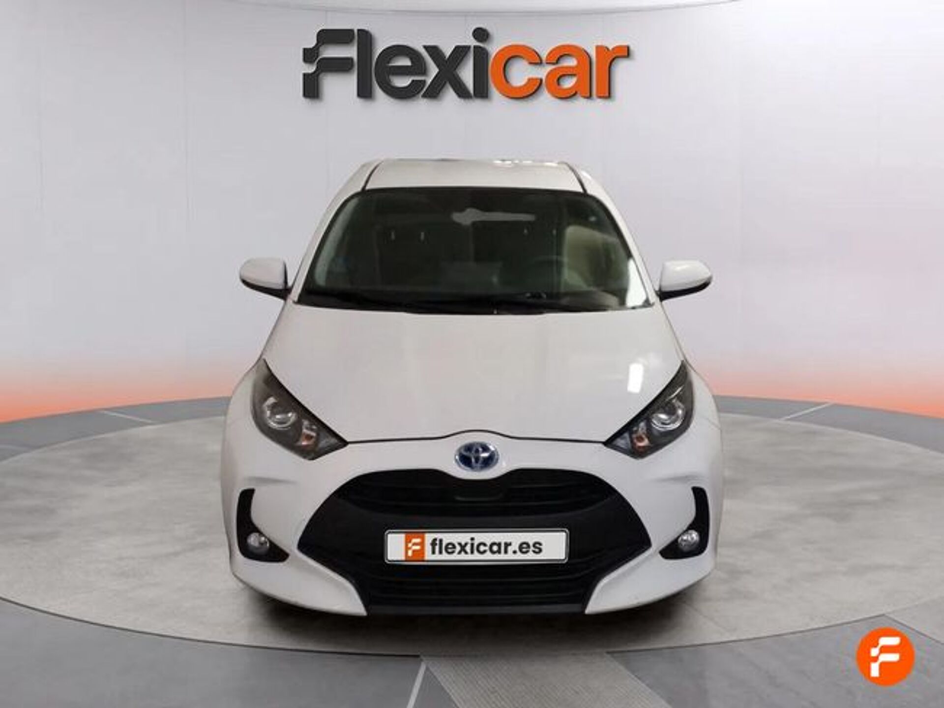 Imagen 2 de TOYOTA Yaris