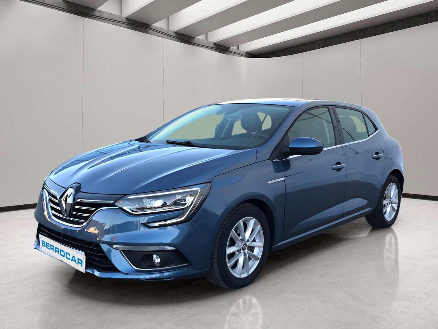 RENAULT Mégane (Zen Energy TCe 97 kW (130 CV)) en Sevilla