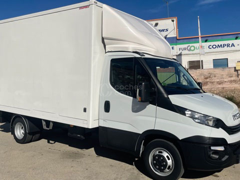 Foto del IVECO Daily Furgón 35C16 V 3520 H1 9.0 156