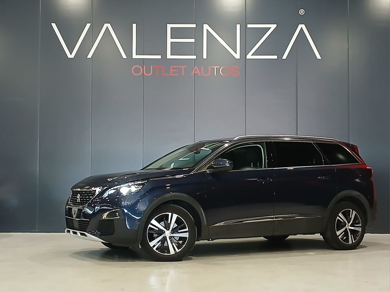 PEUGEOT 5008 (1.6HDI 130CV ALLURE) en Córdoba